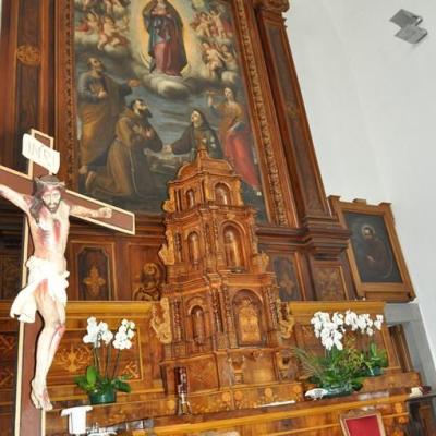 Altare Centrale 21