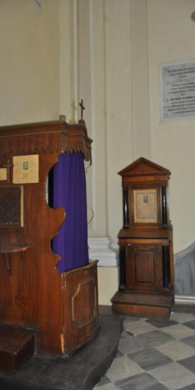 Confessionale 1