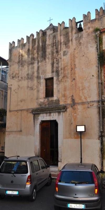 Esterno 01